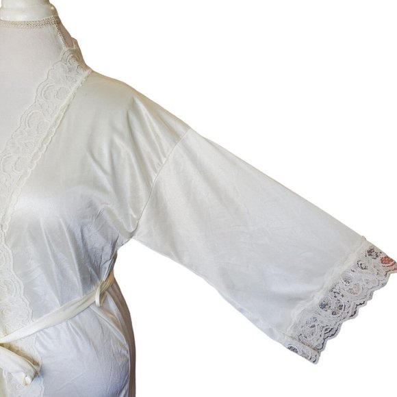 Vintage Cream Satin‎ Bridal Nylon Robe Lace Trim Long USA M/L - Picture 4 of 10